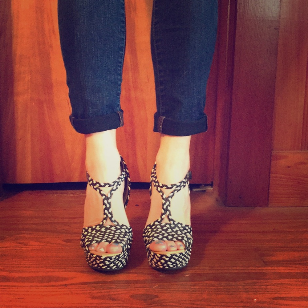 Woven leather Steve Madden wedges